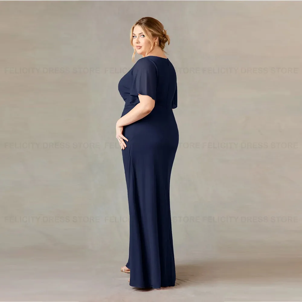 Simple Plus Size Mother of the Bride Dresses 2023 A-Line V-neck Women Wedding Guest Dress Pleated Floor-Length Vestidos de Gala