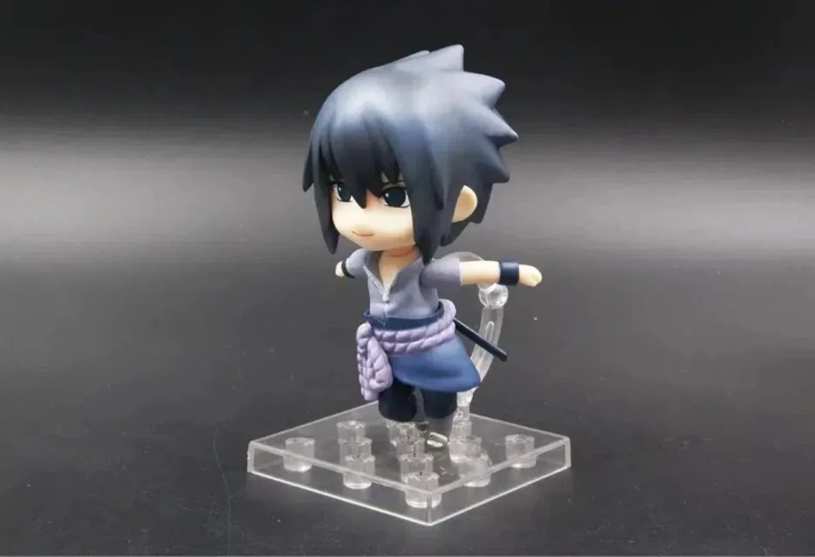 Figuras de acción de Anime de Naruto Uchiha Sasuke, kawaii, versión Q, articulación reemplazable, modelo de PVC, decoración de escritorio, juguetes, regalos en caja, 10CM