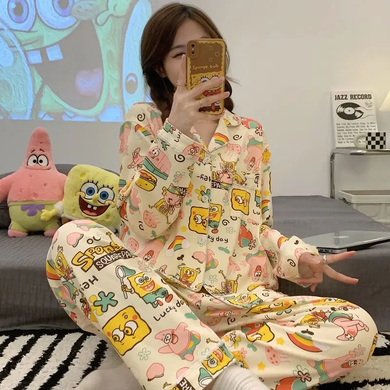 طقم بيجامة SpongeBob SquarePants للسيدات بأكمام طويلة وسراويل صوفية على طراز الرسوم المتحركة ونجمة كبيرة للخريف والشتاء لطيف