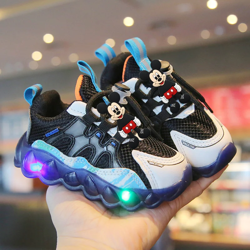 

Mickey Mouse Baby Toddler Shoes Girls boy Casual Shoes Disney children Spring Fall LED Flashing Sneakers