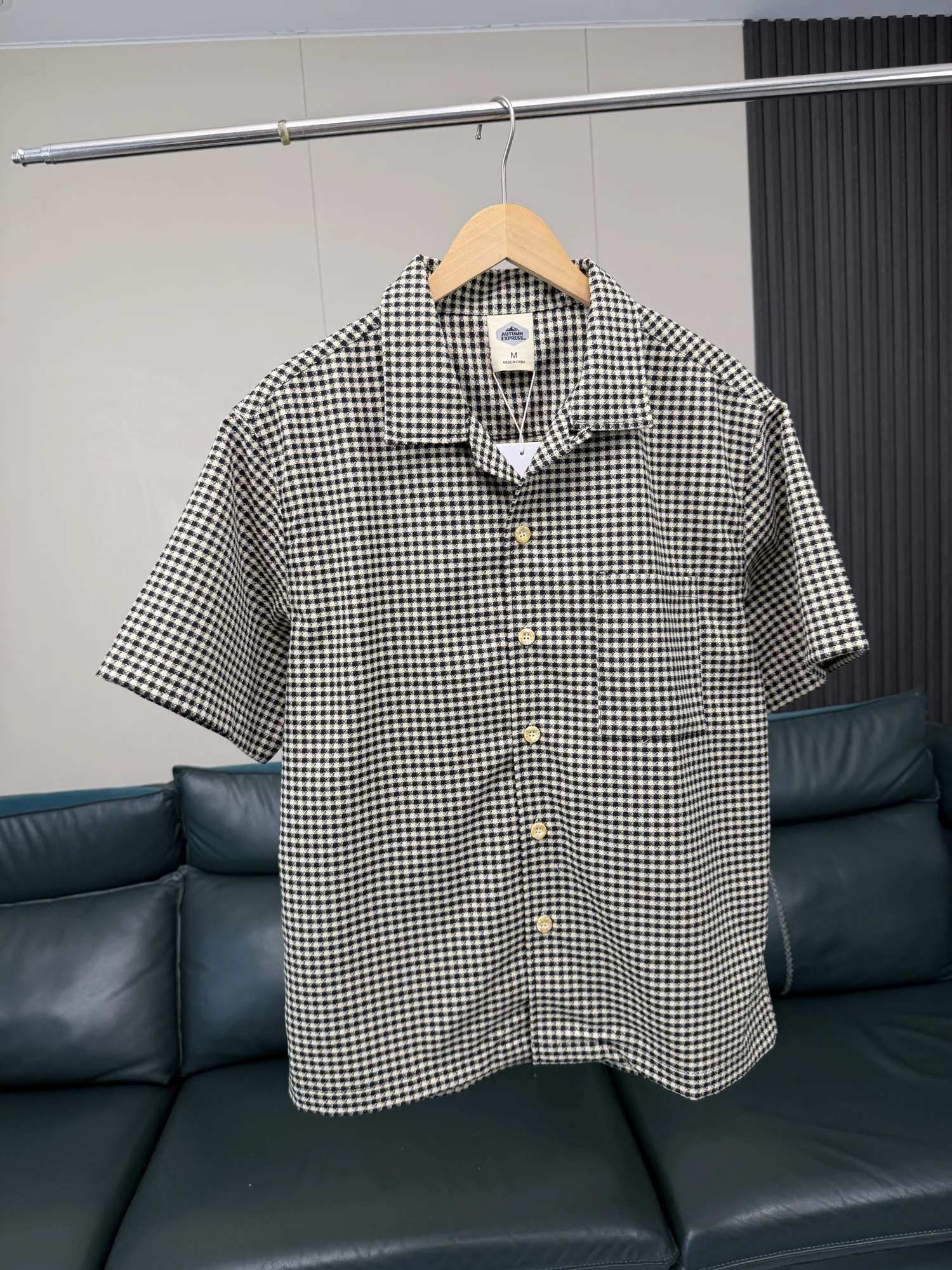 

Comfortable Stylish Men's Summer Vintage Casual Cuban Collar Plaid Short Sleeve Shirt Breathable Fashion Urban Youth Daily Wear