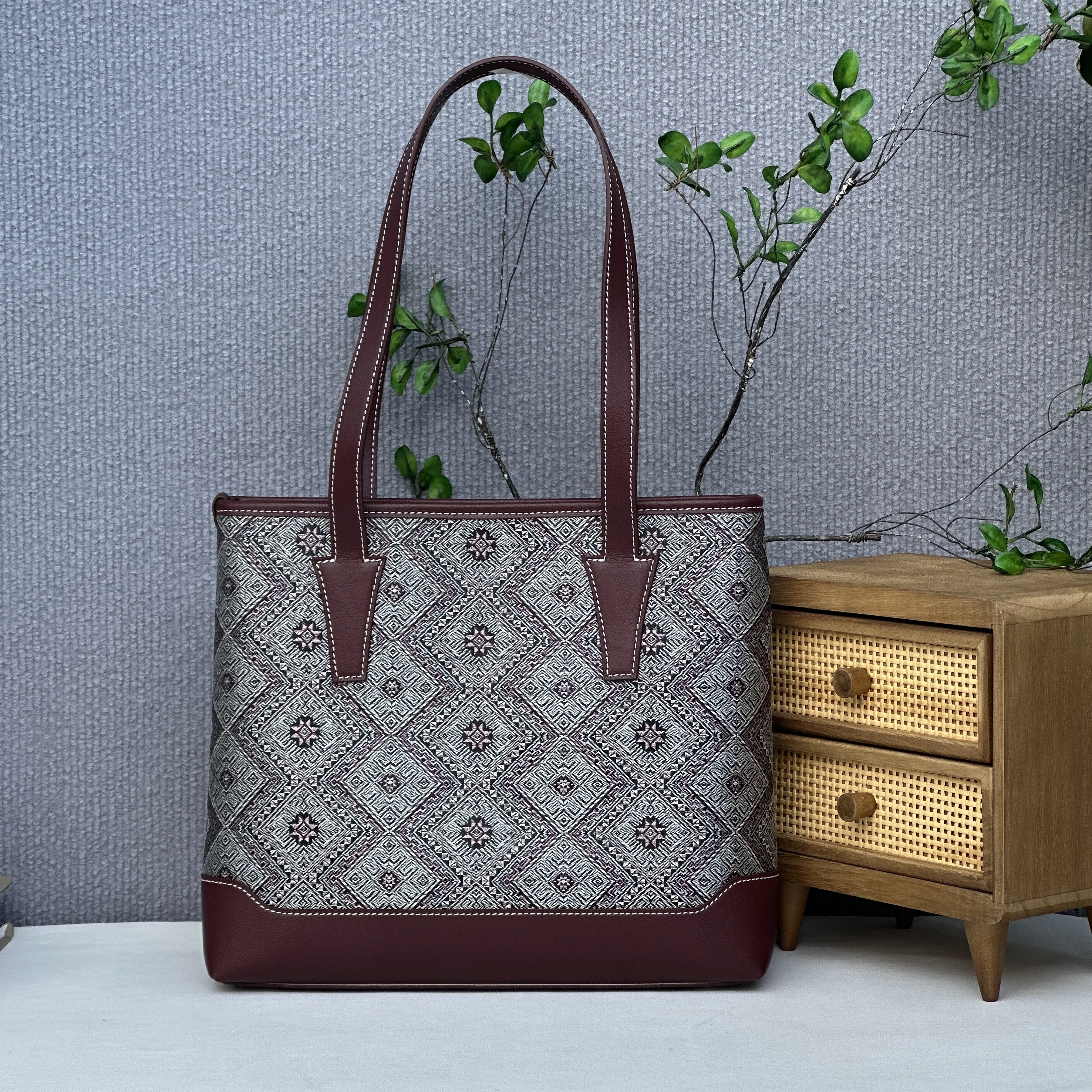 ele-–-sac-fourre-tout-a-motifs-f-moyen-tisse-a-la-main-tapisserie-guangxi-zhuang-sac-a-bandouliere-en-cuir-pour-jeunes