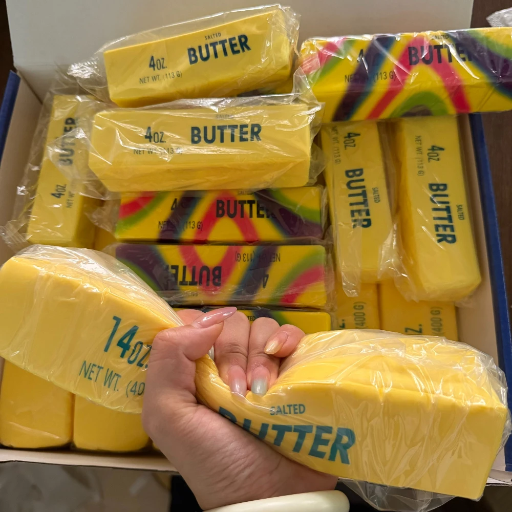 Lebendige Farben Weicher Langsam Zurückfedernder Butterstab-Quetschspielzeug Realistische Butterstangen Entspannungs-Fidget-Spielzeuge K