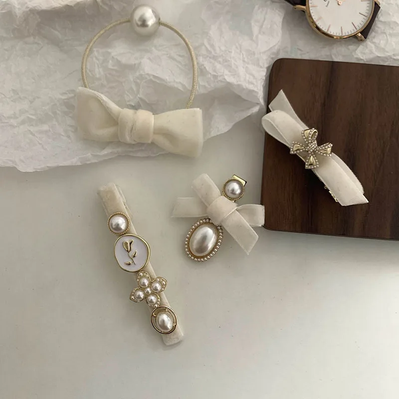

Cream Velvet Bow Tweed Pearl Hair Clip For Bangs Elegant Side Barrette Premium Quality For Women Daily