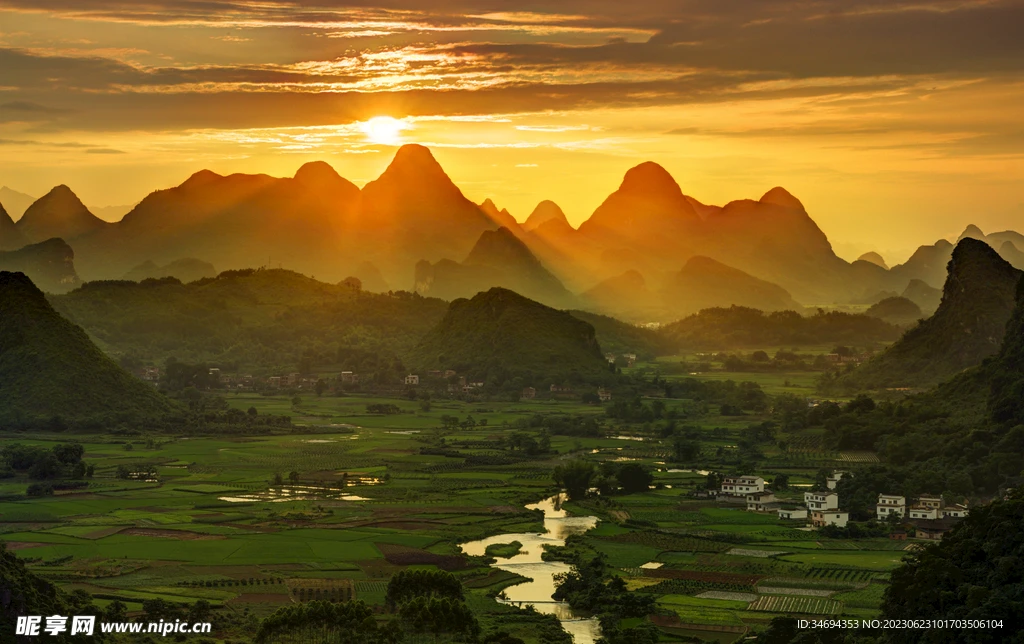 

Комплект из 4 шин 90 мм для радиоуправляемых краулеров 1/12 с шестигранным креплением 12 мм для моделей D90 D91 D96 MN98 MN99S MN86 MN86S G500