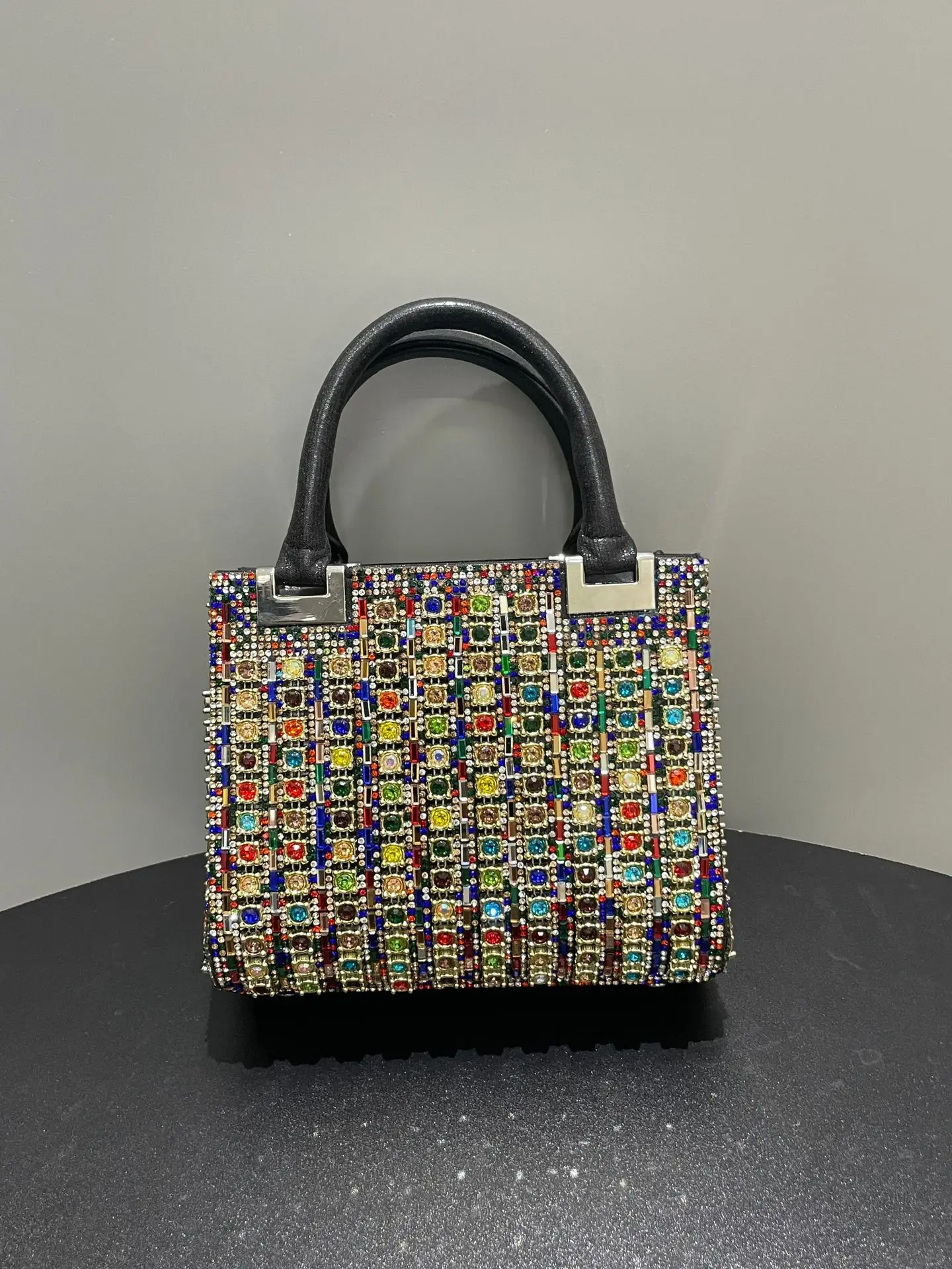 

Банкетная сумка с бриллиантовой цепочкой, женская блестящая нерабочая сумка-мессенджер