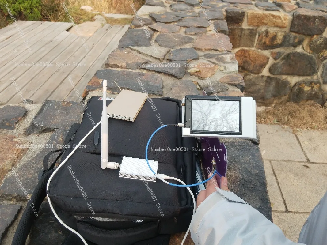 High Precision Wideband Handheld Directional Antenna 100MHz-8GHz Log Periodic for Signal