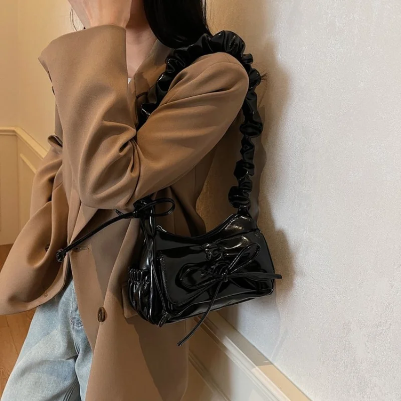 حقيبة كتف نسائية جلدية عصرية فاخرة من العلامة التجارية الشهيرة مصمم أنيق كلاسيكي أنيق مزين حقيبة عتيقة #2