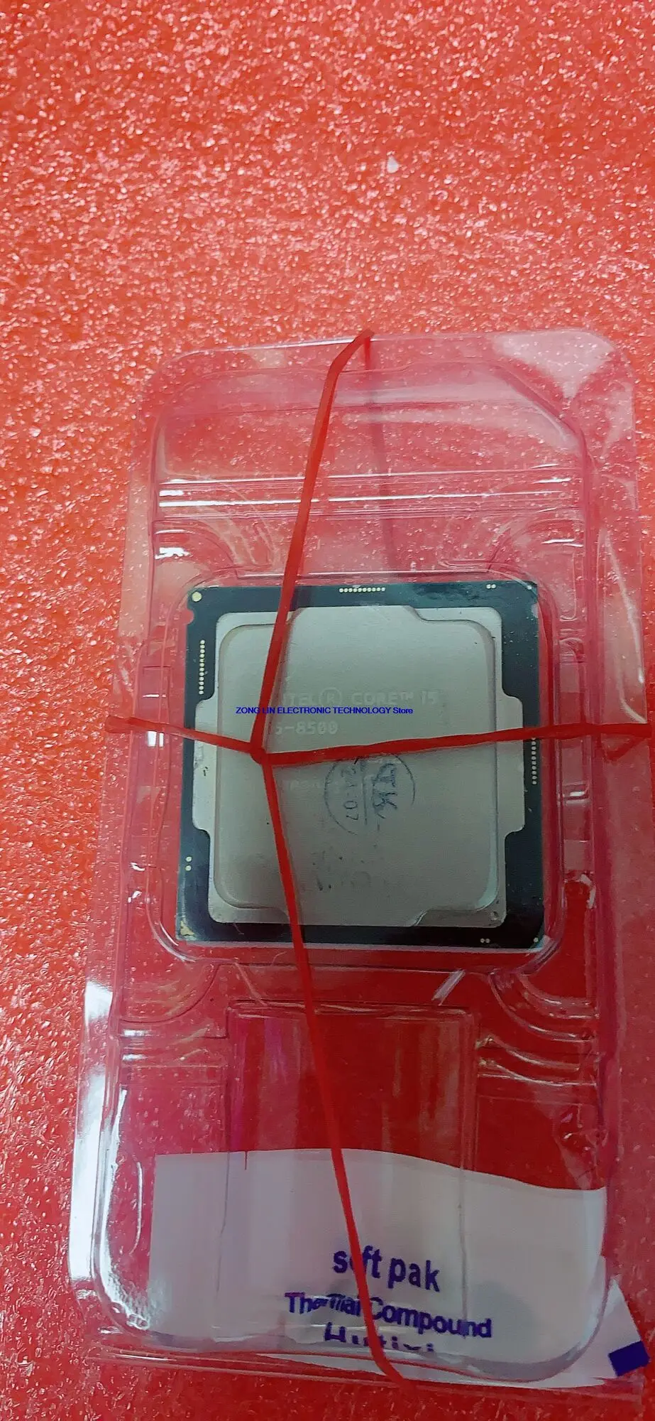 100% جديد I5-9600 I5-9600T I5-9600K I5-9600KF I7-9700 I7-9700F I7-9700T I7-9700K I7-9700KF I9-9900 I9-9900T I9-9900K بغا CPU