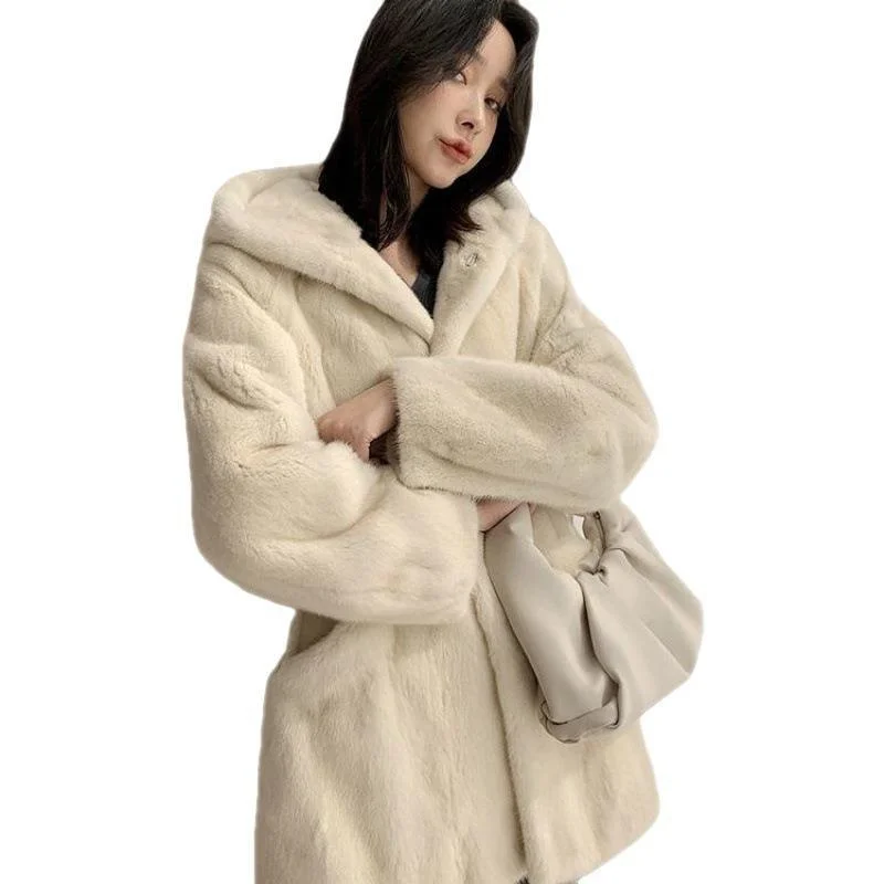 2025 Winter New Loose Velvet Mink Coat Women\'s Age Reduction Whole Mink Hooded Imitation Fur Coat Women\'s Medium Long Fashion