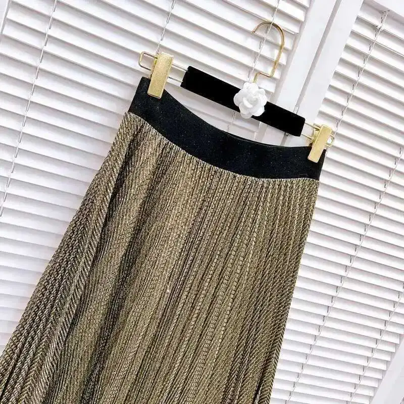 HKSH Letnia Nowa Damska Modna Elegancka Uliczna Elastyczna Spódnica Plisowana z Błyszczącym Designem Luksusowa Codzienna Moda Trapezowa Długa Spódnica HK7597