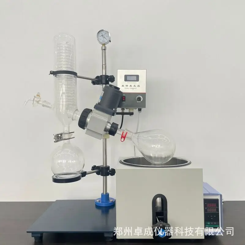 Lowest Price Vacuum Distillation Rotovap Rotary Evaporator Essential Oil Distiller in China