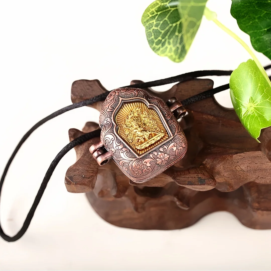 Pure Copper Tibetan Gau Box Pendant Shakyamuni Vajrapani Buddha Amulet Openable Relic Shrine Vintage Protective Charm