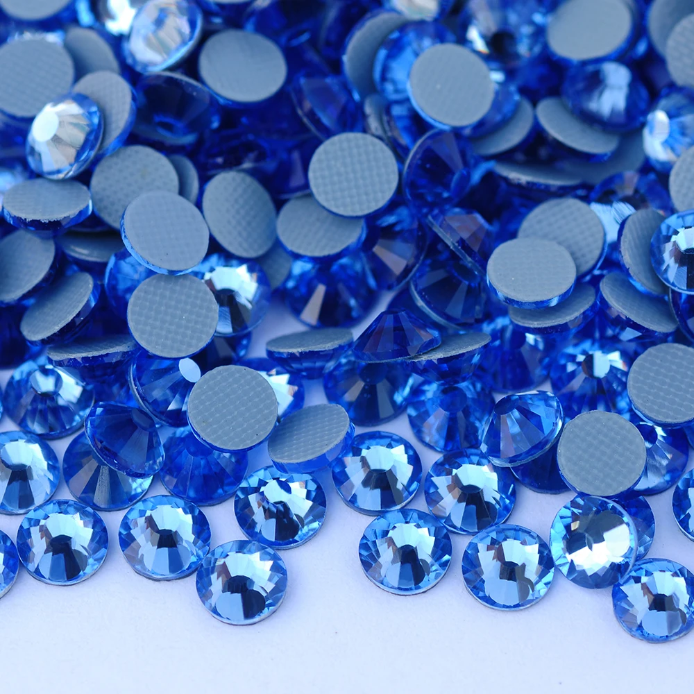 PUBRILEX Hellblaue Hot-Fix-Glas-Strasssteine zur Dekoration, zum Aufbügeln auf Taschen, Kleidung und Accessoires – Detail 3
