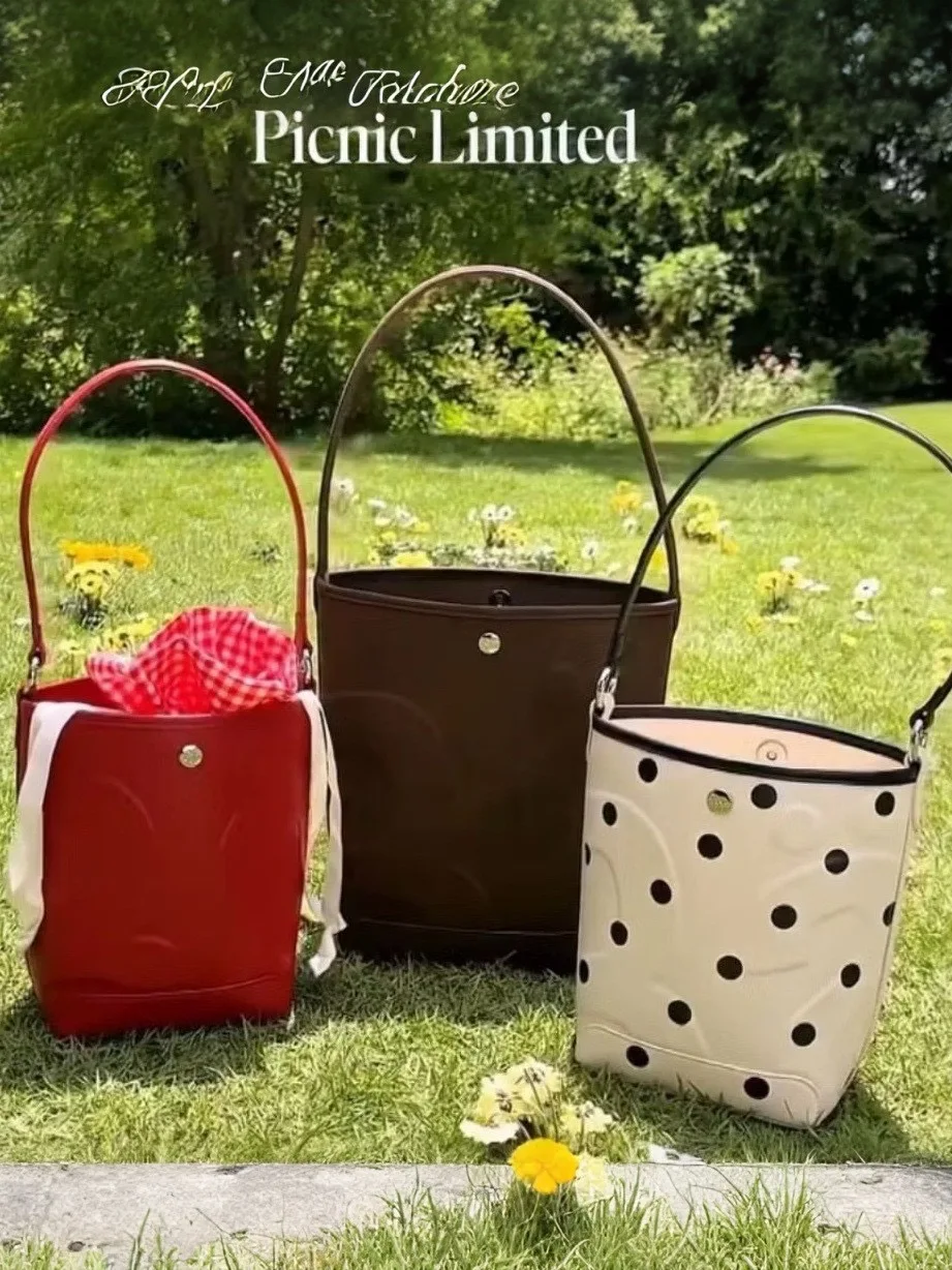Fashionable Letter Embossed Bucket Bag Crossbody Single Shoulder Bag Popular Element Sewing Line Style for Young People Daily...