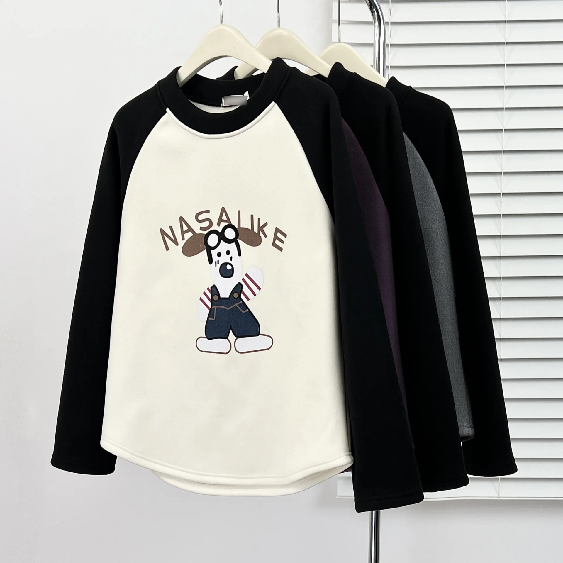 XXXXL mode grande taille femme vêtements sweat nouveau Style d'hiver jeune imprimé couleur bloc polaire chaud épaissir hauts 2563