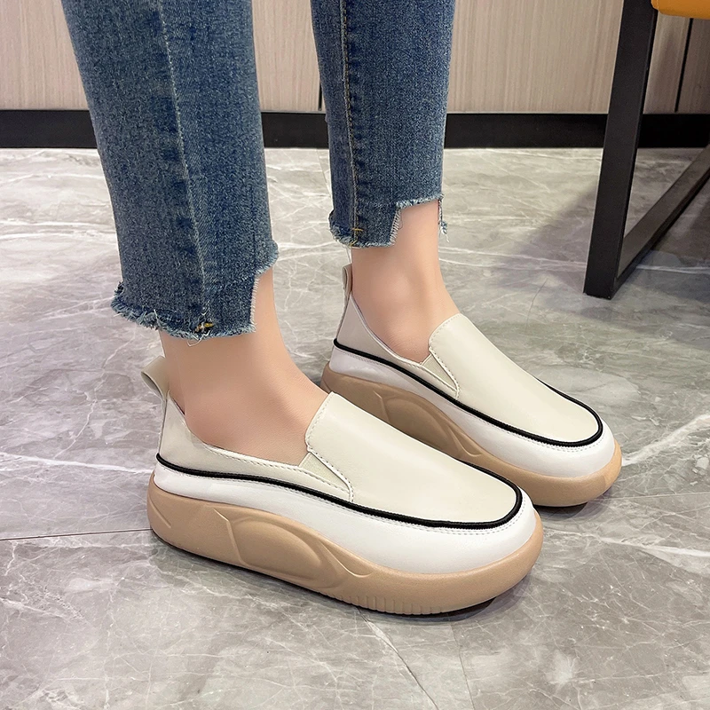 New Thick Sole Sneakers Women\'s Sports Fashion Casual Running Woman Spring Autumn Designer Flats Light Shoes Round Head Loafer