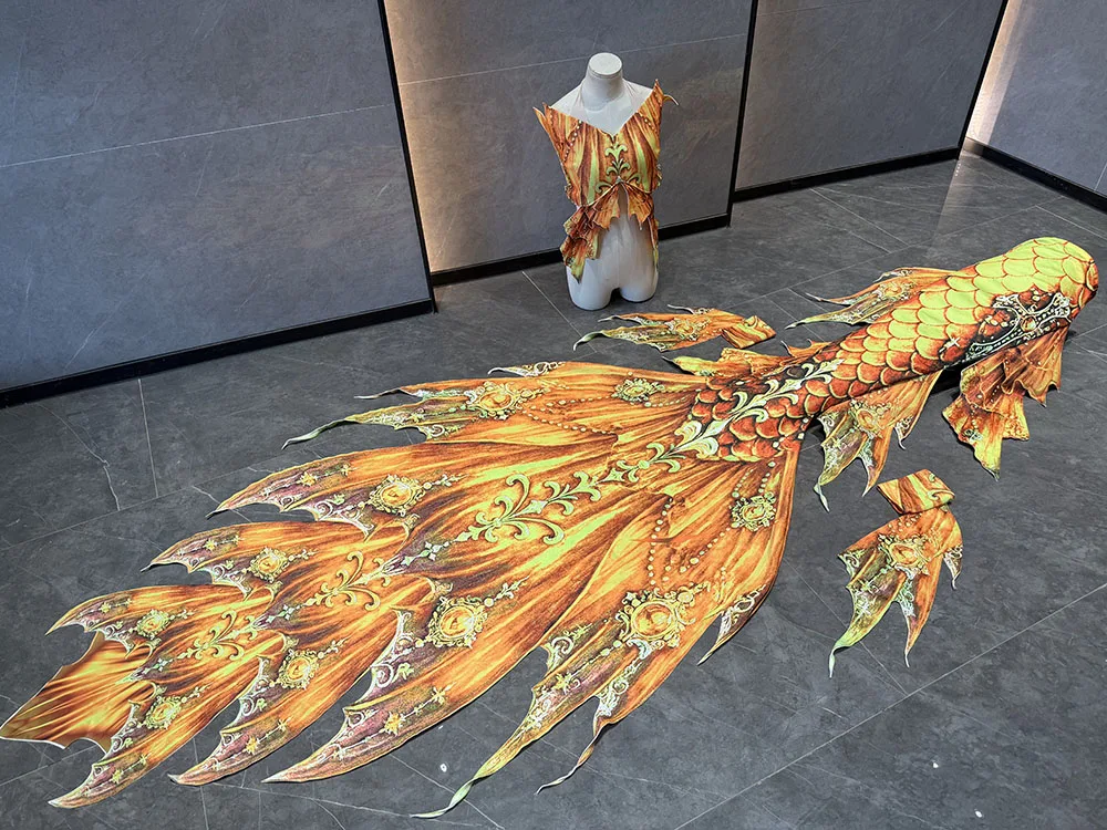 

Костюм для дайвинга 2026 Yun'er Red Dragon Tail Plus Long Tail Set для аквариумного и пляжного плавания, многослойный, для мужчин и женщин