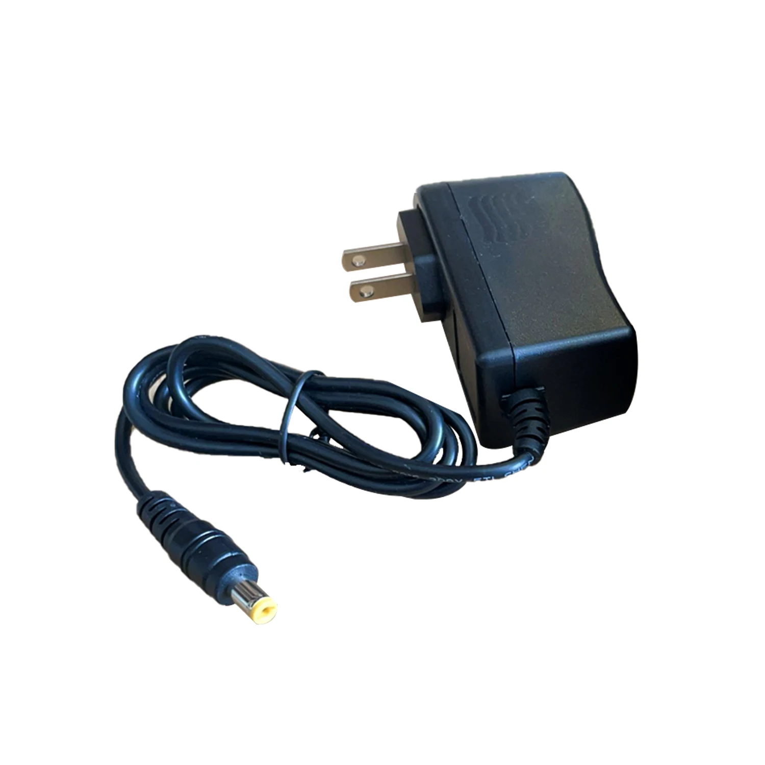 

Вилки шнура питания Rapid-Rate 5,5*2,5 мм для XTS2500 XTS5000 HT1250 CP200 CP185 NTN8831 WPLN4232