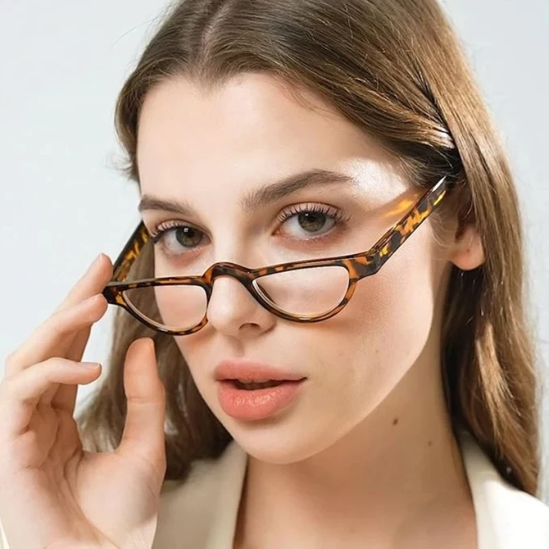 Ultraleichte Halbrahmen-Lesebrille, modische Retro-Katzenaugen-HD-Lesebrille, Unisex-Presbyopie-Optikbrille +1,0 bis +3,5