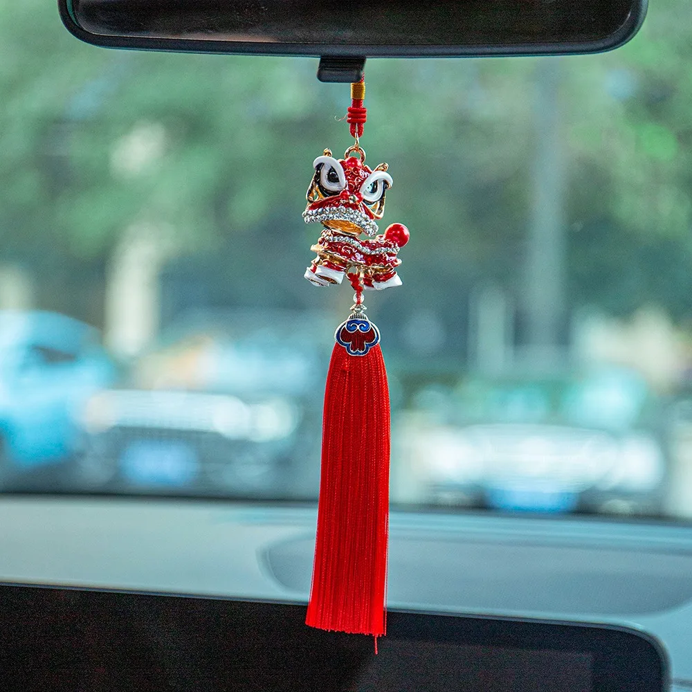 Tassel Lion Dance Creative Ornaments Lucky Ancient Mascot Lion Dance Car Pendant Red Cartoon Lion Wake Keychain Home Decor