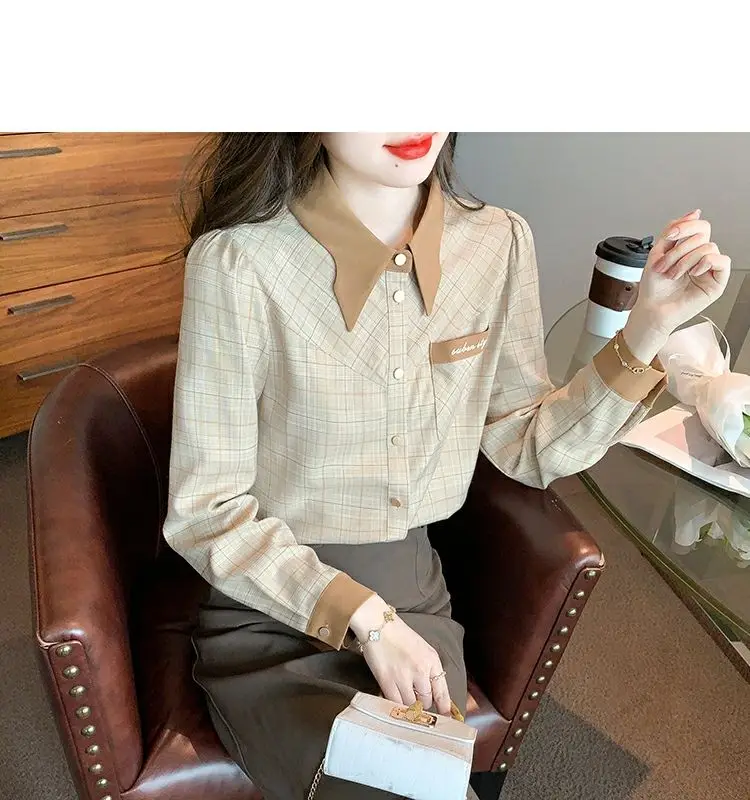 Temperament Polo Collar Contrasting Color Shirt Women Autumn Outfit New Design Sense Long Sleeve Western-style Unique Chic Top