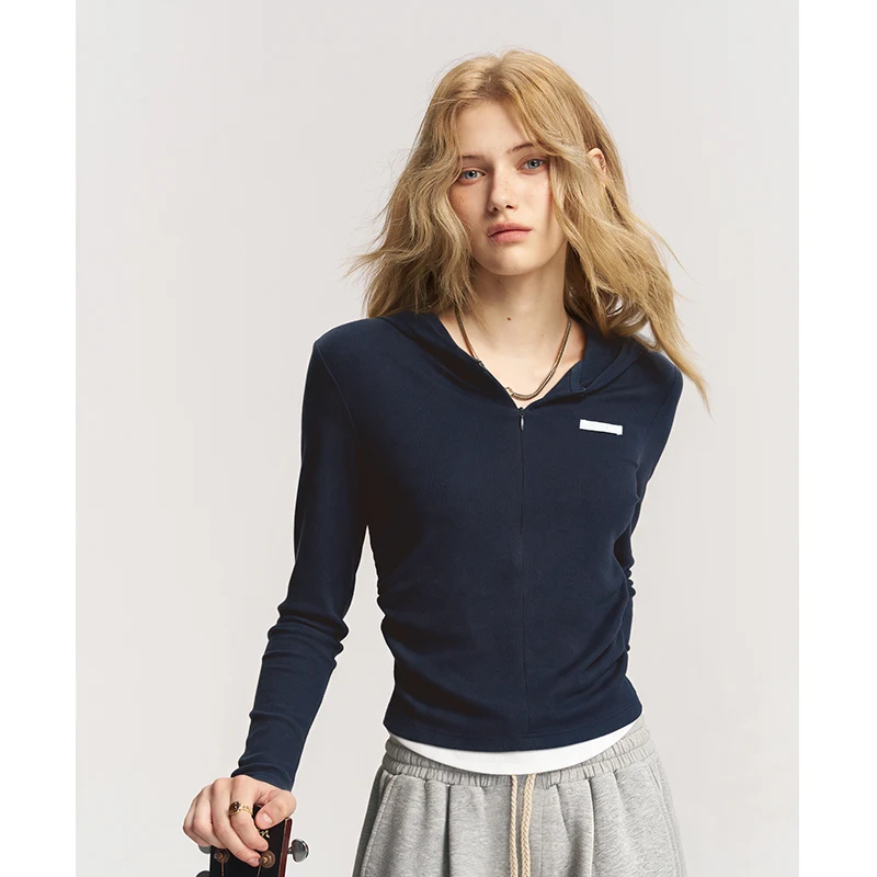 ELFSACK Women's Mock Two-Piece Hooded Tee with Ruched Waist, Casual Everyday Top