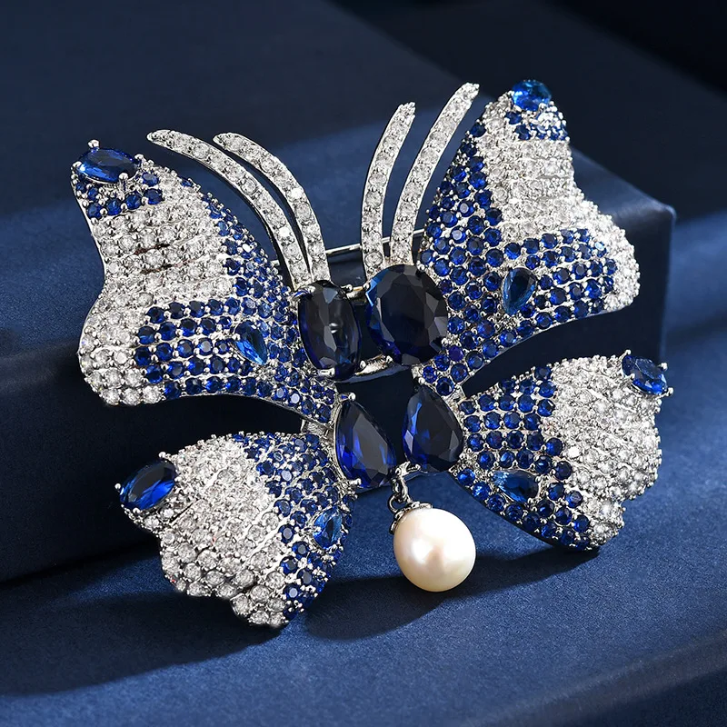 Heavy Industry Female Jewelry Vintage Blue Zircon Fresh Water Pearl Tassel Butterfly Brooch Luxury Design Corsage Accessories