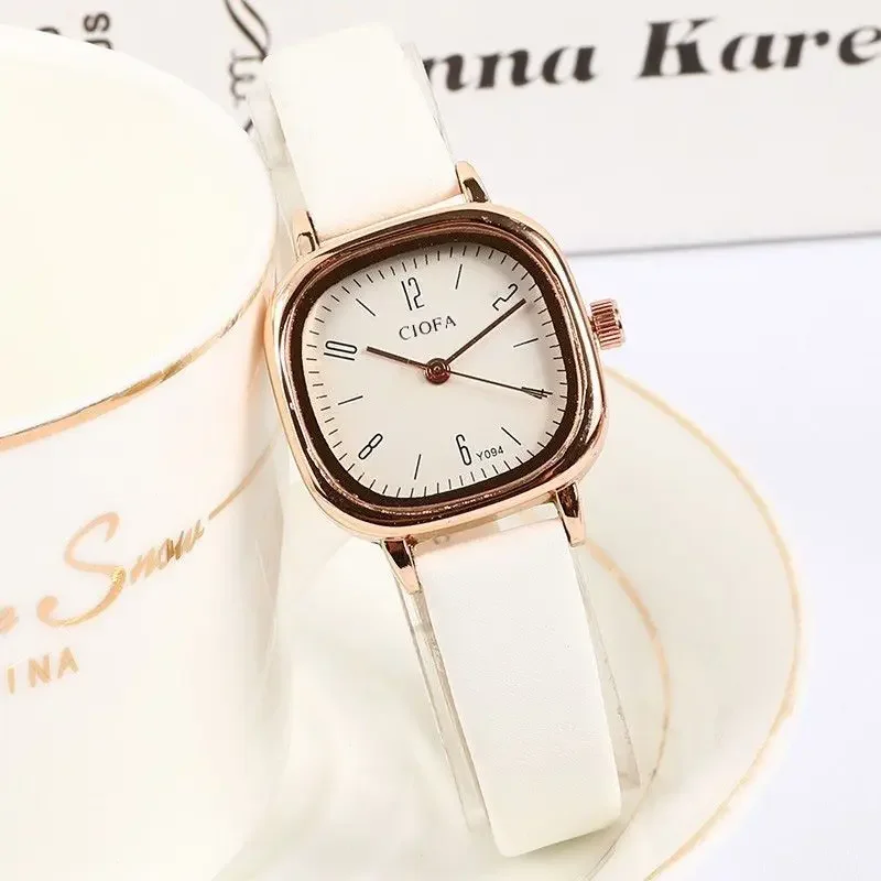 Casual Wrist Watches Retro Square Quartz Digital Mini Dial Leather Strap Fashionable Clock Waterproof Wristwatch for Women