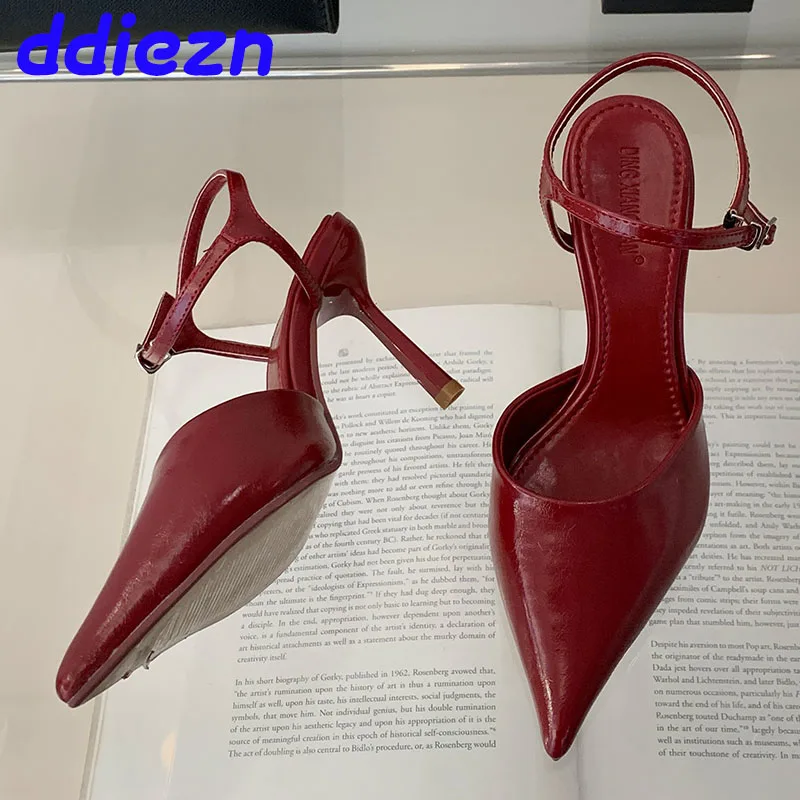 Neu im Jahr 2025, Schuhe, flache Damen-Pumps, Schuhe, Pantoletten, weiblich, spitze Zehen, Sandale, modische Knöchelriemen, Damen-High-Heels-Schuhe