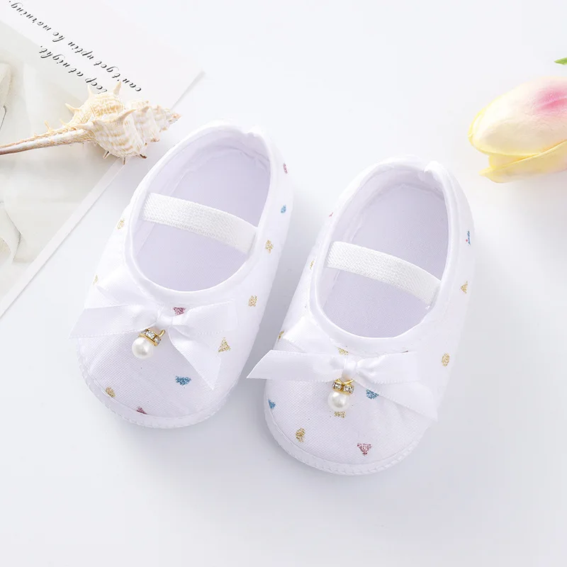 

Baby Shoes Cute Bow Princess Shoe 0-1Y Anti Slip Soft Sole 2024 New Hanging Pearl Baby Walking Shoe Toddler Girl Shoes