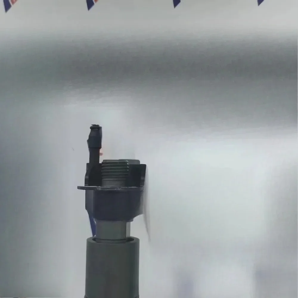 

330D 335d Engine Part Number 0445115077 In Original Condition 0445115077 Auto Parts Common Rail Diesel Injector