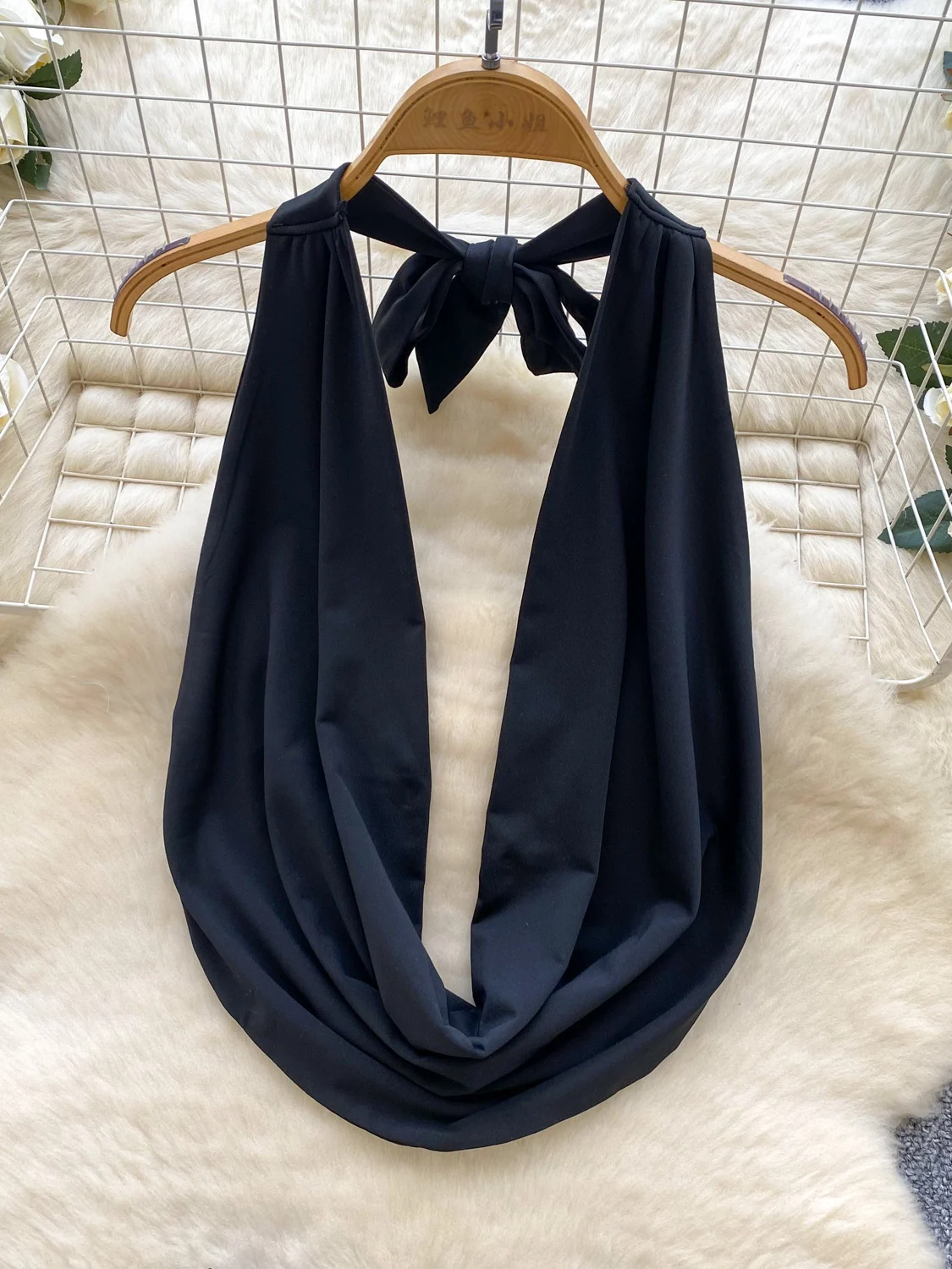 Conjunto de Top com Alça no Pescoço e orts Irregulares para Mulheres, Design Justo, Calças Curtas de Cintura Alta, Roupa Ca...