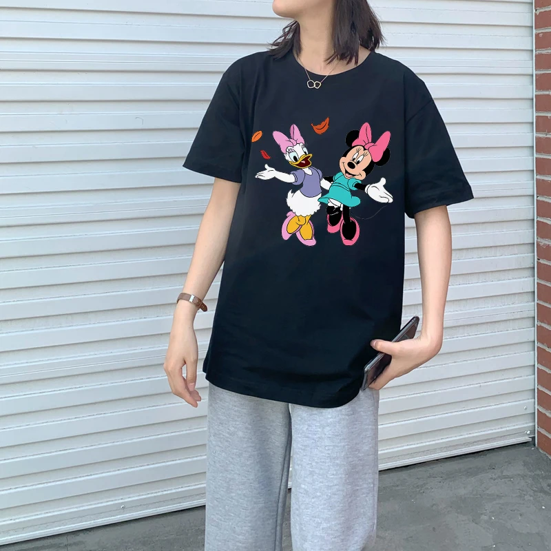 Disney lindo Mickey Mouse Pato Donald princesa señoras pantalón corto Casual manga niñas camiseta estampado de dibujos animados camiseta cuello