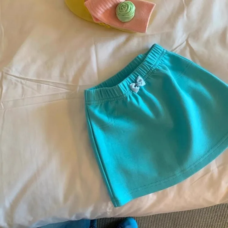 

Юбка трапециевидной формы для маленьких девочек, летняя однотонная детская корейская спортивная юбка с бантом и нашивкой, детская одежда, юбка для малышей от 2 до 10 лет