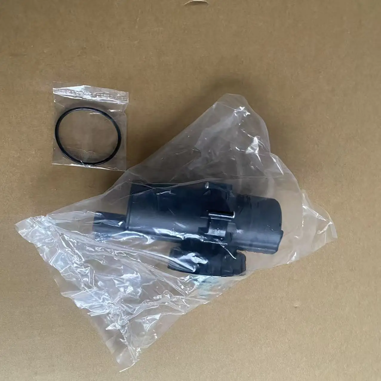 Original Fuel Filter Assembly With 24V 12V Electronic Pump RE529643 Diesel Engine Fuel Water Separator 12V 24V