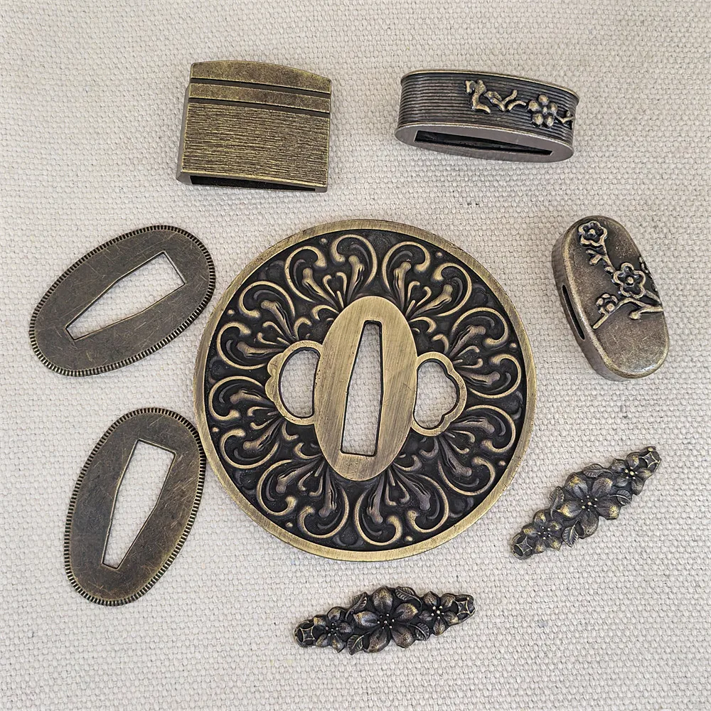 A Set Tsuba+Menuki+Fuchi+Kashira+Habaki+Seppa Alloy Fittings For Japanese Sword Samurai Katana Accessory