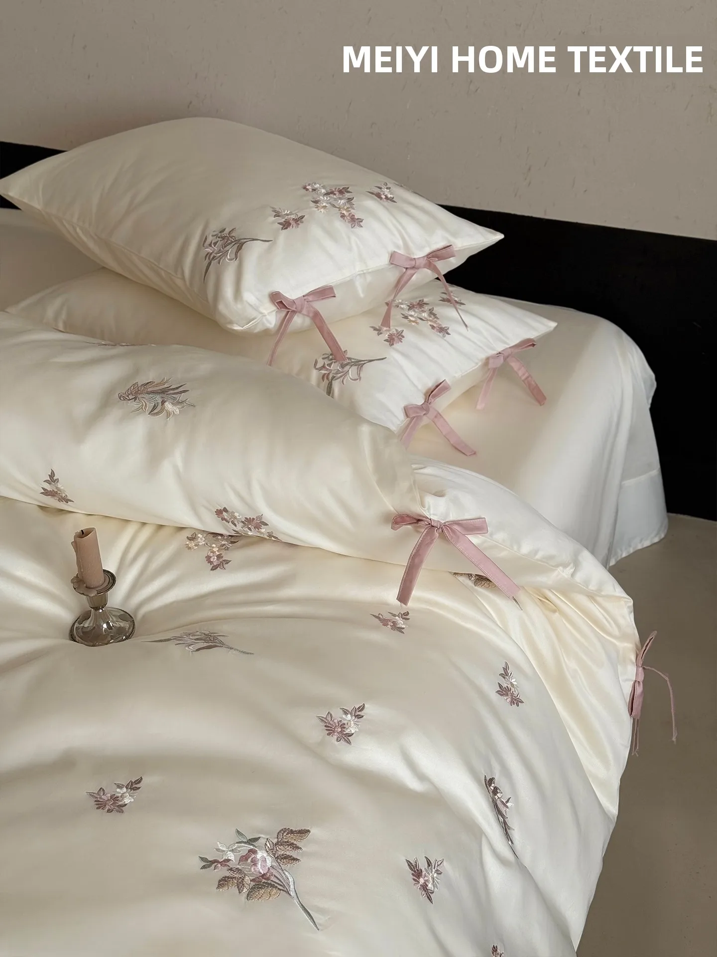 

Long-Staple Cotton Four-Piece Bedding Set Allergy-Free Breathable Eco-Friendly High-Quality Satin Stitched Sheets f...