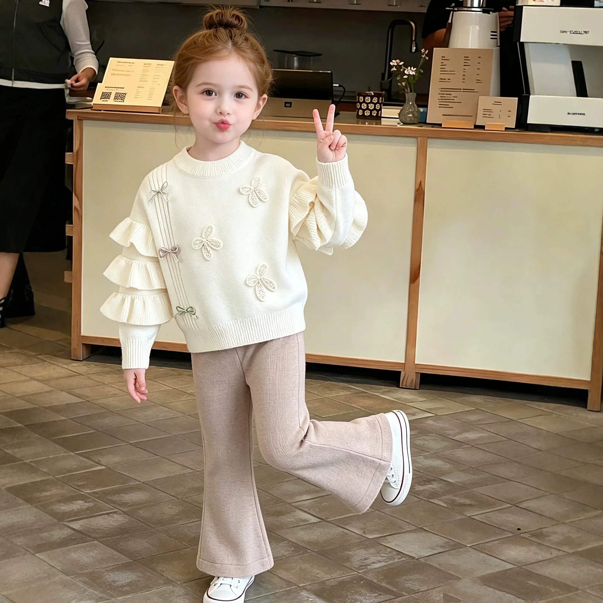 Beige Sweater Girls' Clothing 2026 Autumn and Winter Long Sleeved Knitted Suit Butterfly Bow Decoration Top + Pants Kids Clothes