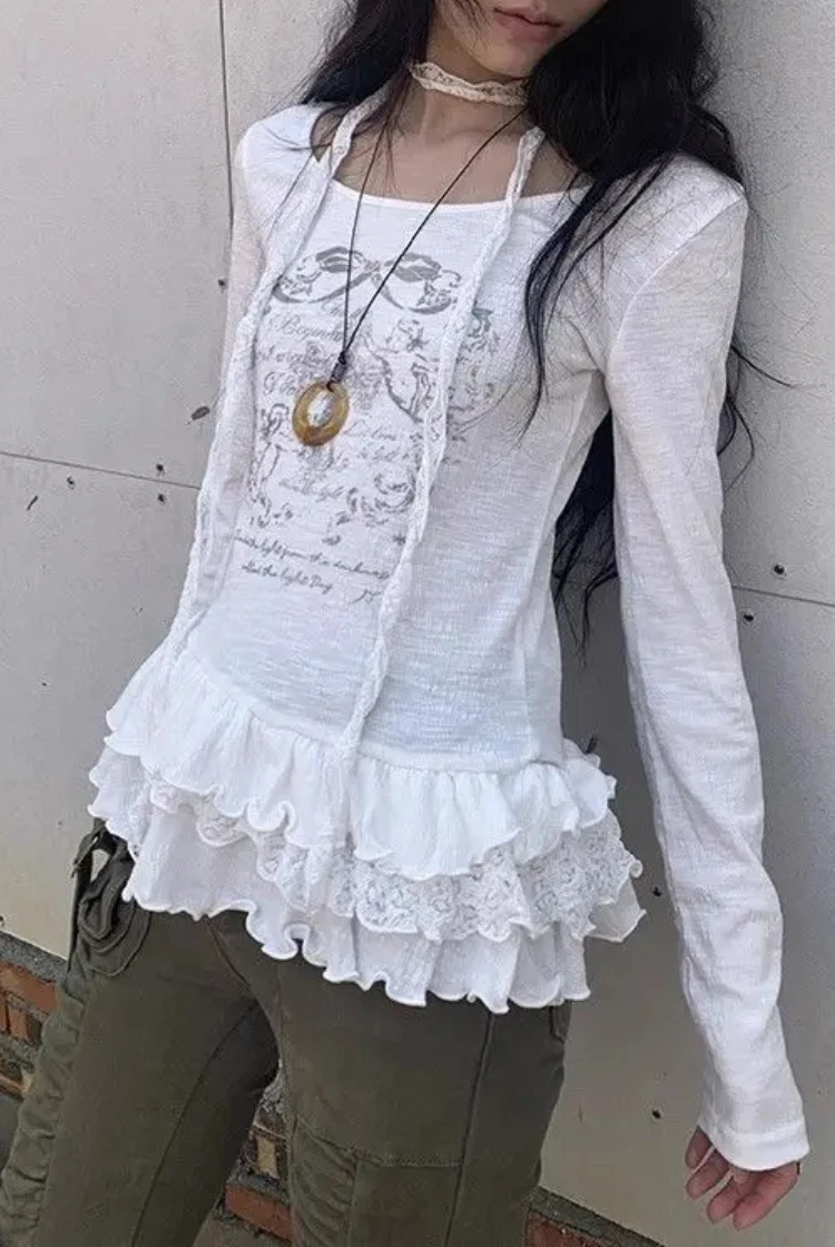 

Y2k Coquette Lace Gothic T Shirt Women 2000s Harajuku Graphic Grunge Ruffles Tees American Vintage Retro 90s Slim Tops E-Girls