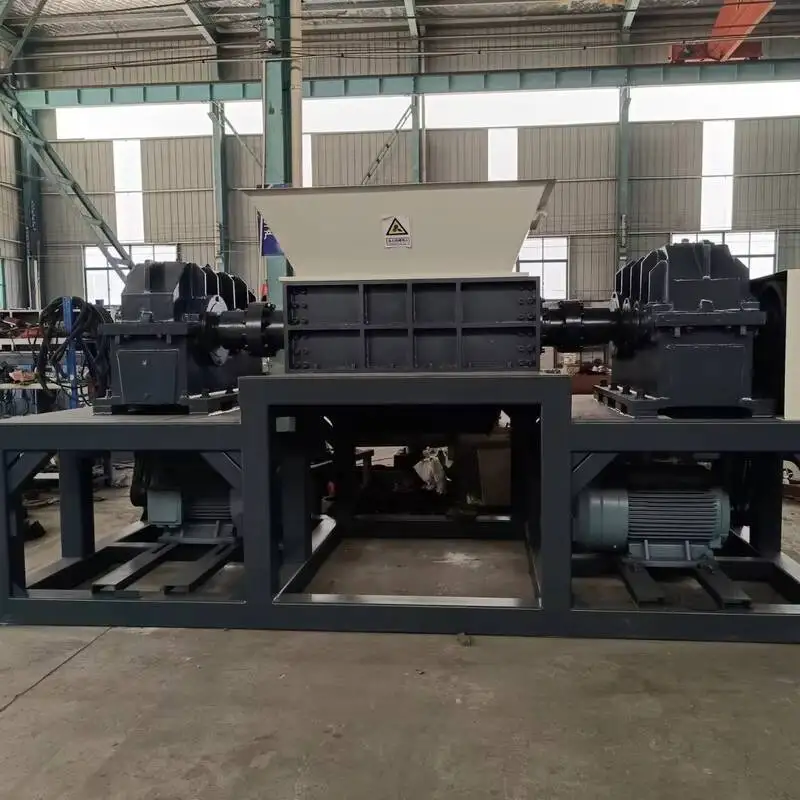 

Uniform Shredding, Low Energy Consumption Large Solid Dual Shaft Shredder For Woven Bags, Waste Fabrics, Wood, And Wood Chips,