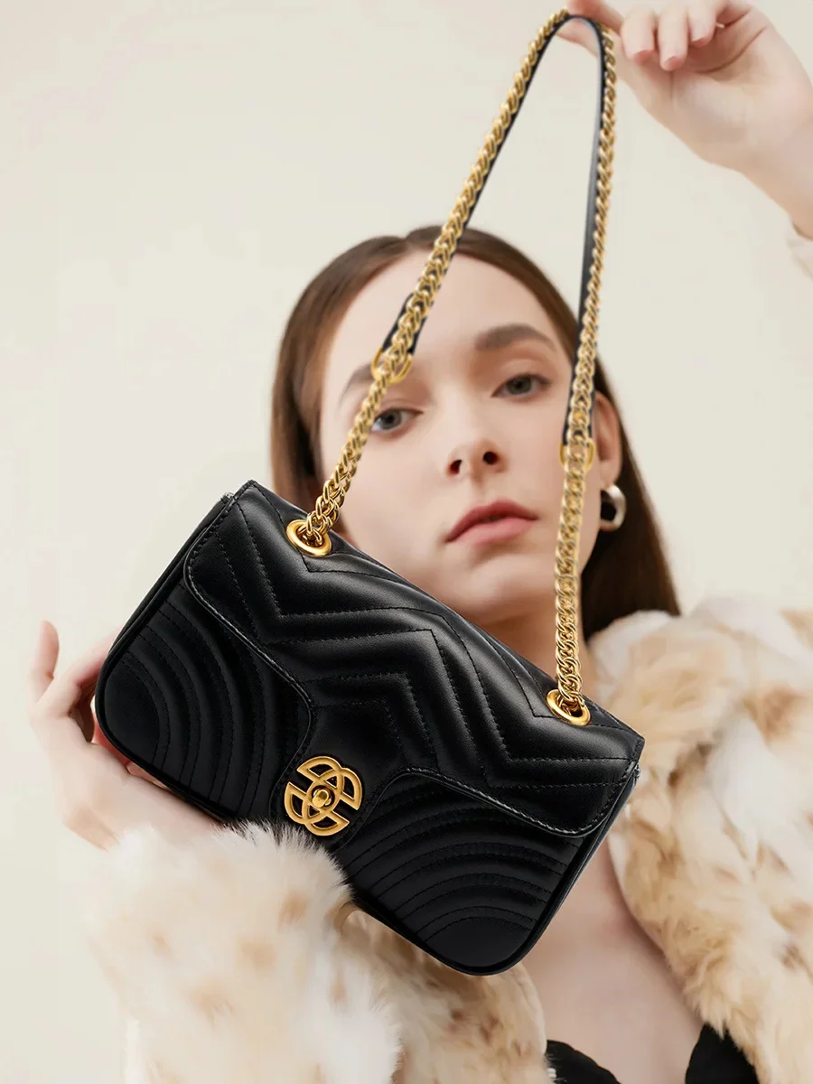 The first layer of small cowhide high-grade leather hand New love rhombic chain women's shoulder /crossbody bag