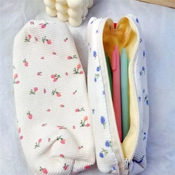 Kawaii Floral Pencil Bag Small Flowers Pencil Cases Cute Simple Pen Bag Students Stationery Storage Bags School Supplies