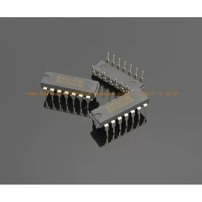 Original HC04 74HC04 integrated IC digital logic gate circuit DIP14 plug-in board installation