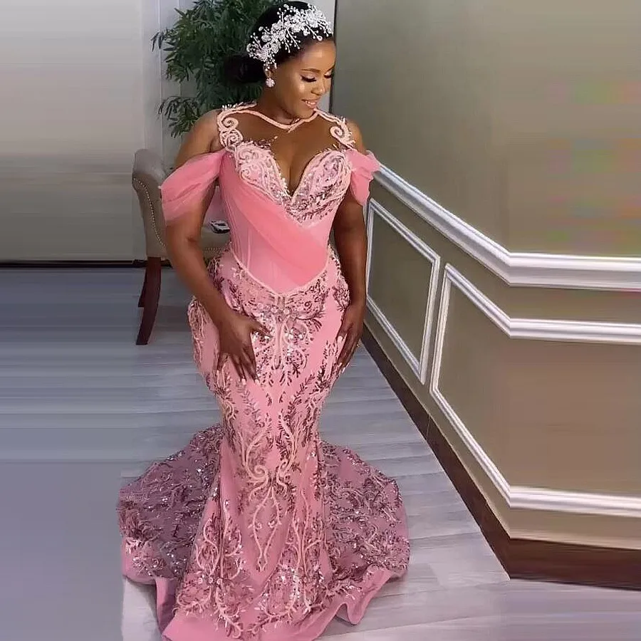 Aso Ebi فساتين لحضور الحفلات الموسيقية مع رقبة شفافة مطرزة بالخرز الدانتيل قبالة الكتف حورية البحر فستان سهرة للنساء الأفريقيات فساتين عيد الميلاد