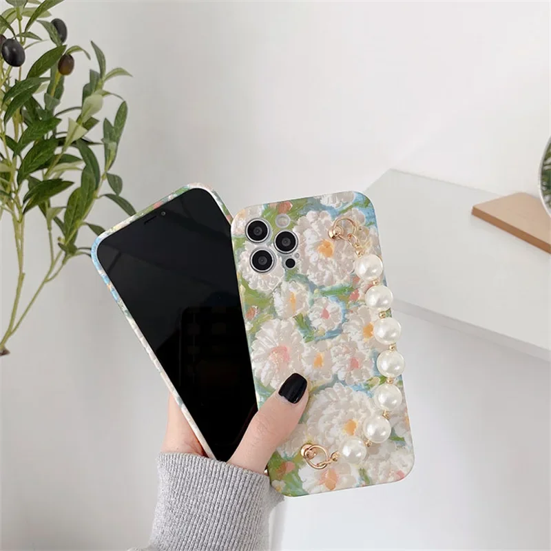 Flower Phone Case with Chain for Iphone14Promax  13/12/11 Phone Case Xr Female Models Iphone 11 Case