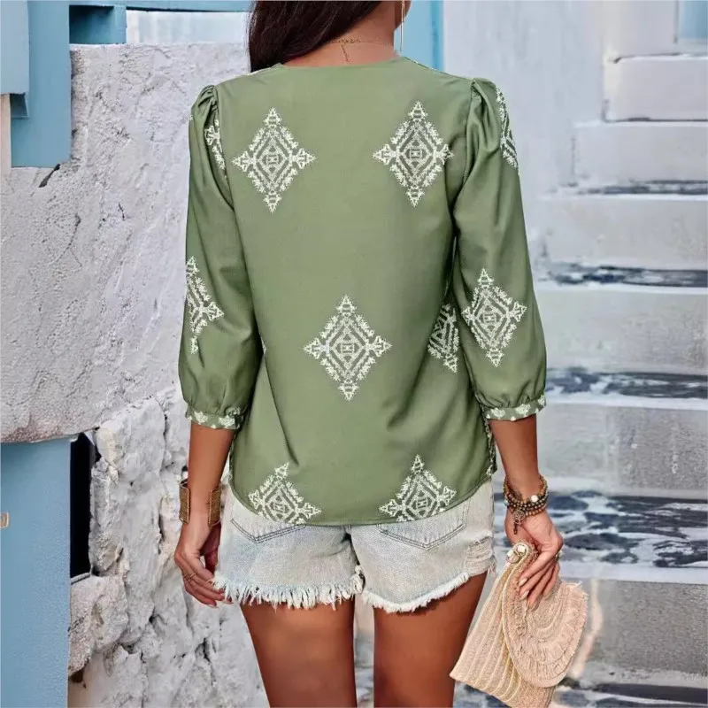 Women\'s Boho White Blouses New Summer Fashion Printed Three-quarter Sleeve V-neck Loose Tops Women Shirts Casual Pullover New