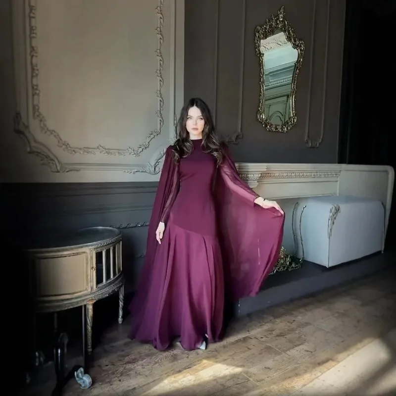 

Elegant, gorgeous and noble long-sleeved long dress, flowing dress for women