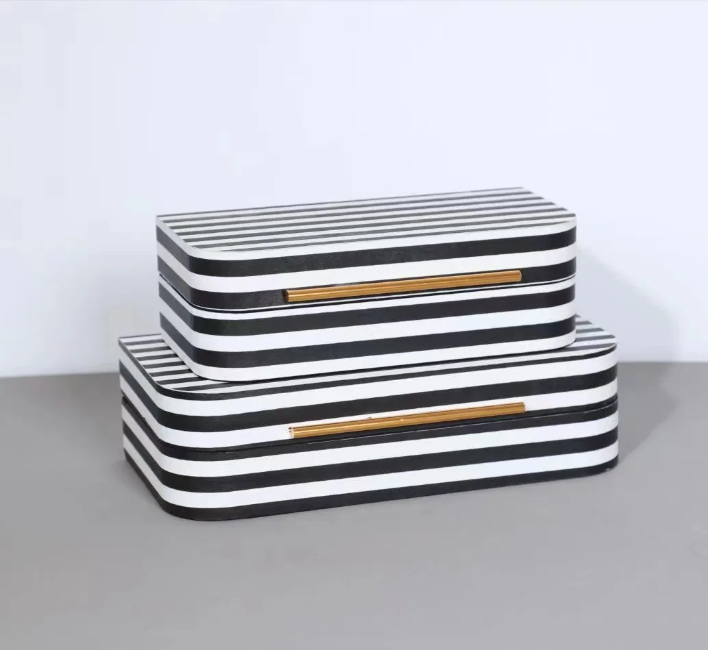 Modern Simple Black And White Striped Leather Jewelry Storage Box