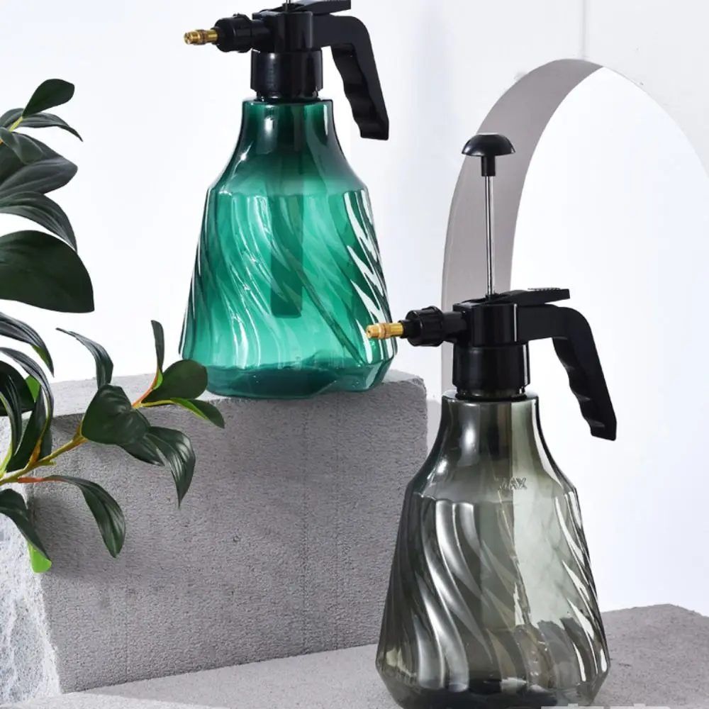 New Manual Air Pressure Flower Watering Pot 2L Large Capacity Spray Bottle Garden Tools Spray Nozzle Watering Can